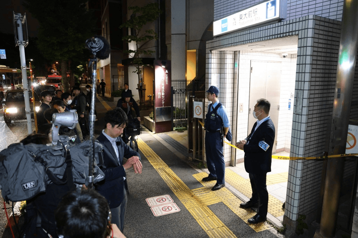 日本地铁出现随机杀人事件<strong></p>
<p>币安测试网</strong>，43岁男子挥菜刀砍伤2人被捕