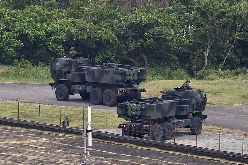 台媒：台军首次试射“海马斯”火箭炮时两度发生讯号异常<strong></p>
<p>币安交易网址</strong>，岛内网友讽“又一场烟火秀”