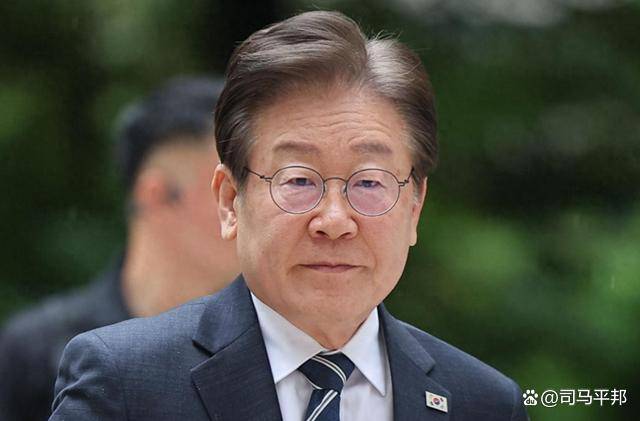 金正恩思虑再三<strong></p>
<p>币安交易网址</strong>，红场阅兵还是不去了，但不忘给普京送上一份厚礼