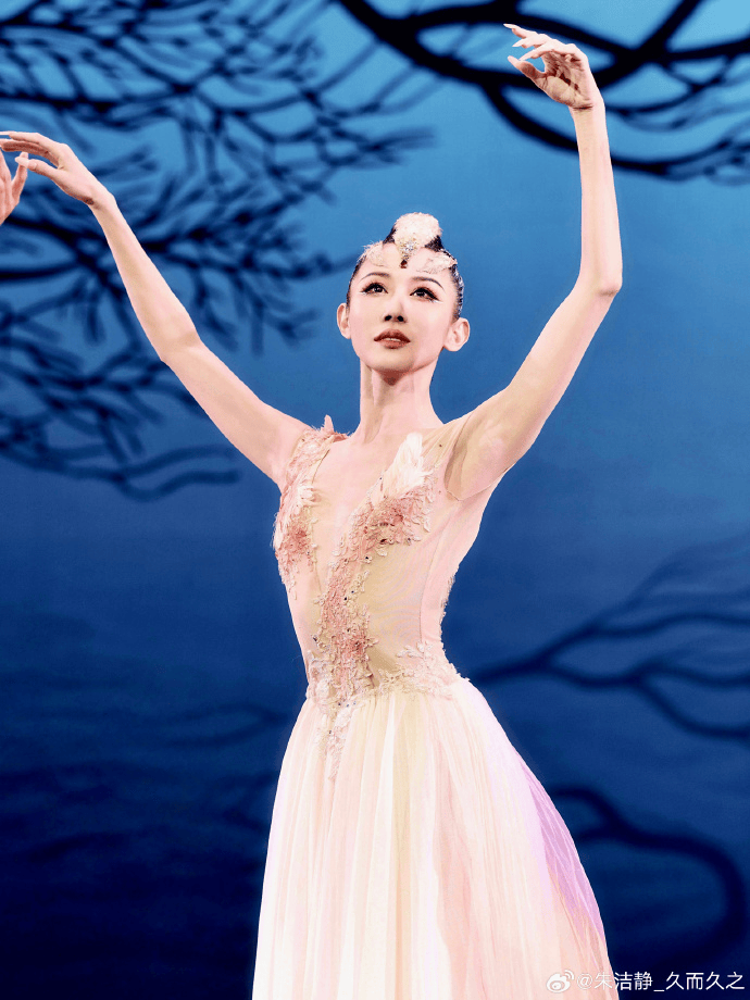 浙江知名女演员<strong></p>
<p>币安交易网址</strong>，重病归来！曾四登春晚，流泪照心疼