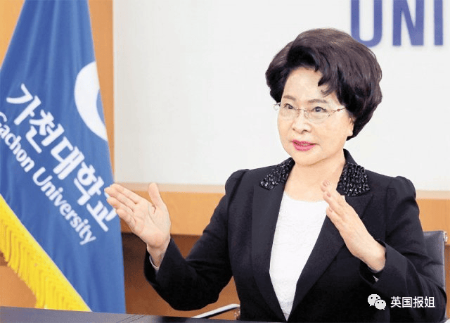 韩国93岁女校长因冻龄走红<strong></p>
<p>狗币钱包安卓</strong>，一生堪称传奇，网友：看着比我还年轻
