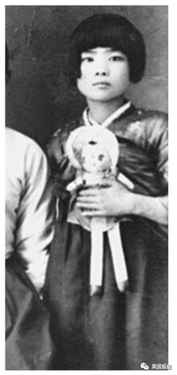 韩国93岁女校长因冻龄走红<strong></p>
<p>狗币钱包安卓</strong>，一生堪称传奇，网友：看着比我还年轻