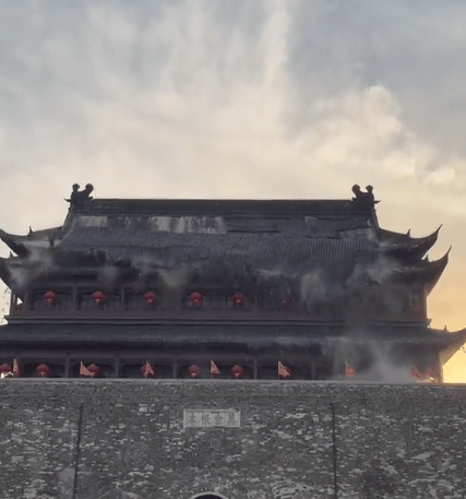 网传凤阳鼓楼坍塌<strong></p>
<p>币安troy</strong>，官方最新通报