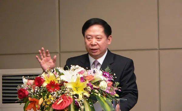 河南省政府原秘书长郭洪昌<strong></p>
<p>币安云交易所</strong>，参与赌博，非法收受巨额财物