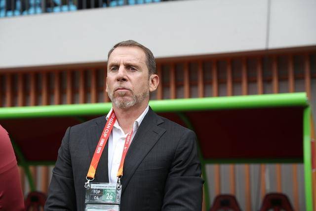 国足新帅人选初定<strong></p>
<p>币安交易所商家</strong>，“老熟人”能走出新路子吗？