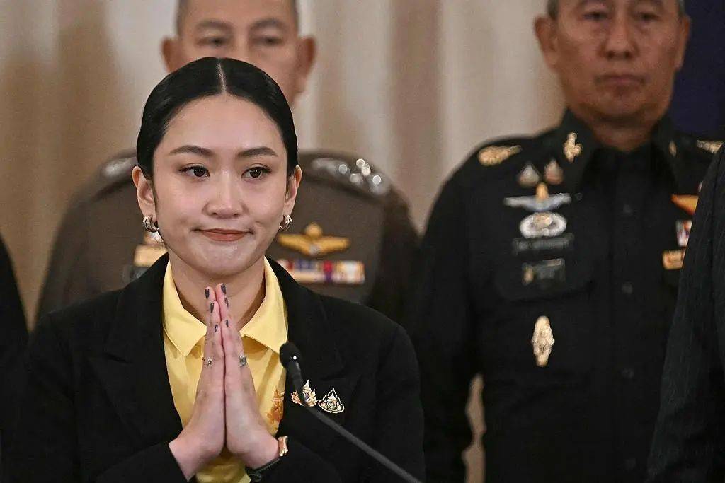 总理府已被围<strong></p>
<p>币安公链技术</strong>，佩通坦拒绝辞职，军方态度坚决，陆军司令作出决定