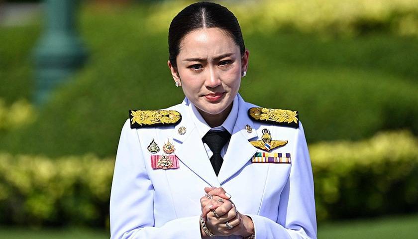 被暂停泰国总理之职<strong></p>
<p>国内版币安</strong>，佩通坦提前布局将继续任内阁部长