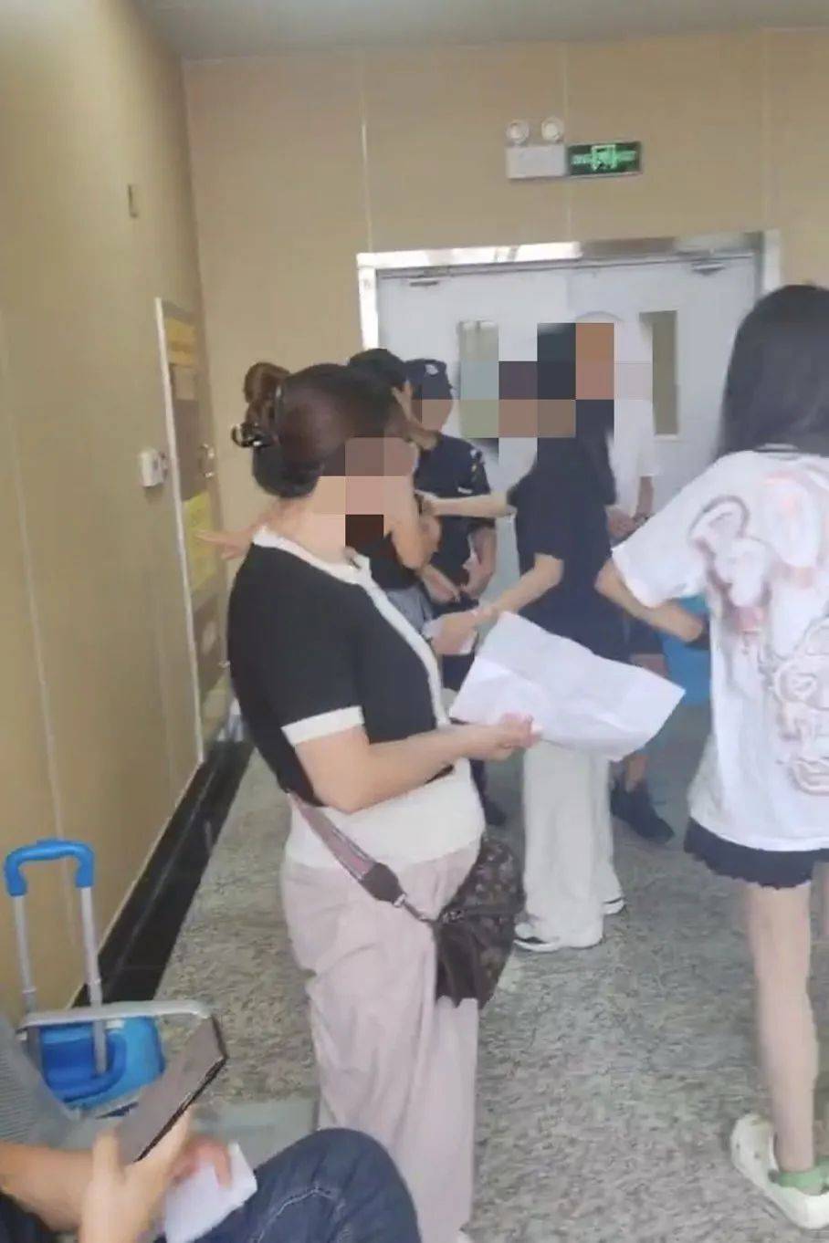 家长接到劝返电话“回甘肃去治”<strong></p>
<p>币安官网app</strong>，幼儿血铅中毒事件更多细节曝光