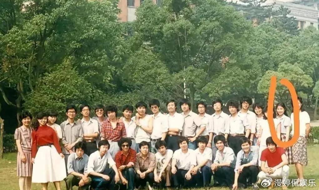 杜建英大学旧照曝光<strong></p>
<p>币安主站</strong>，难怪能上位！两儿子名字暗藏深意，手握股权