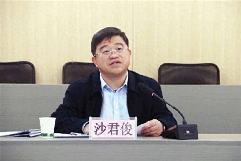 中央巡视期间<strong></p>
<p>okex怎么转到币安</strong>，3名正厅任上被查