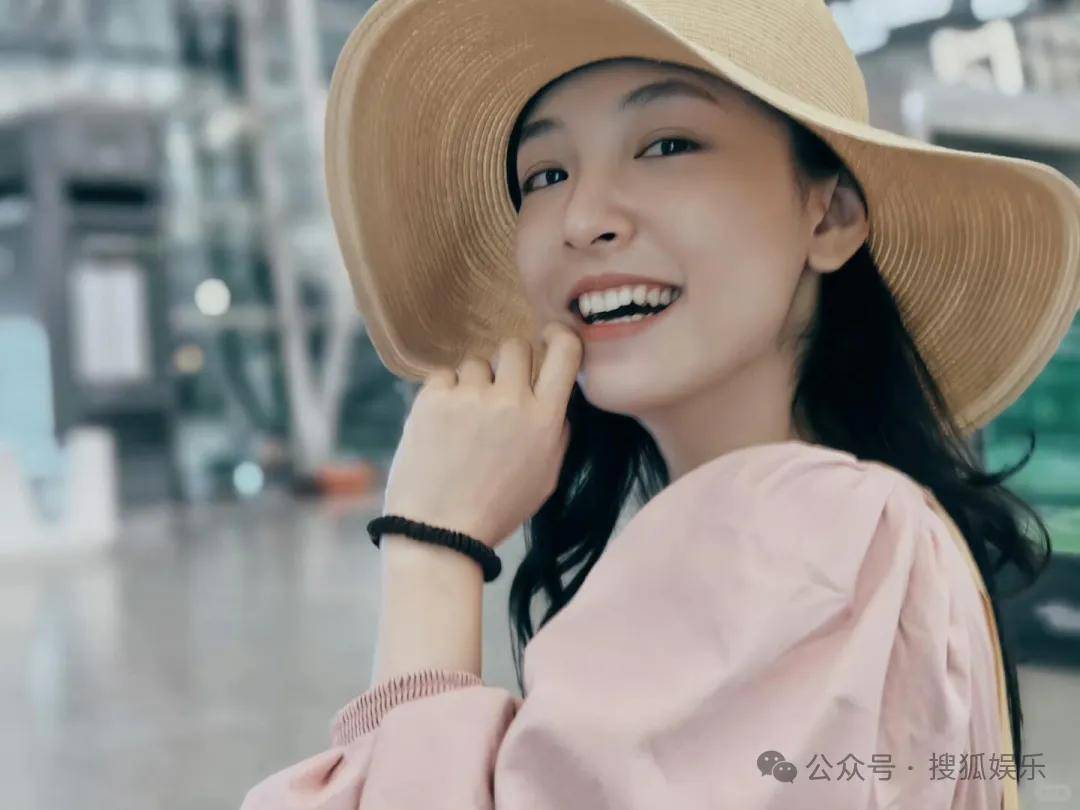 离婚三年又被拍到亲密逛超市<strong></p>
<p>交易所app下载</strong>，他俩这是纯带娃还是真复合了？