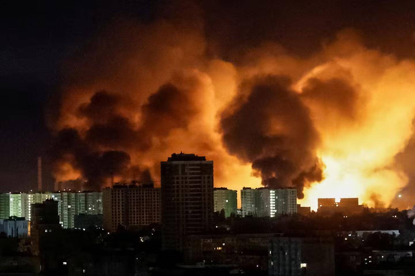 震动基辅！俄军6297架战机炸<strong></p>
<p>抹茶交易所app</strong>，30天打了一年产量，中国制造是关键