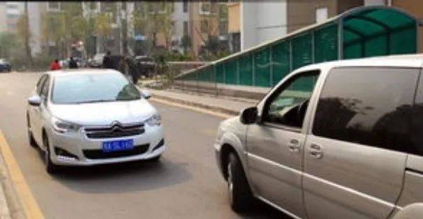“刚走出去不到一分钟就出事”<strong></p>
<p>抹茶交易所下载</strong>，一家五口1死4伤！家属最新发声