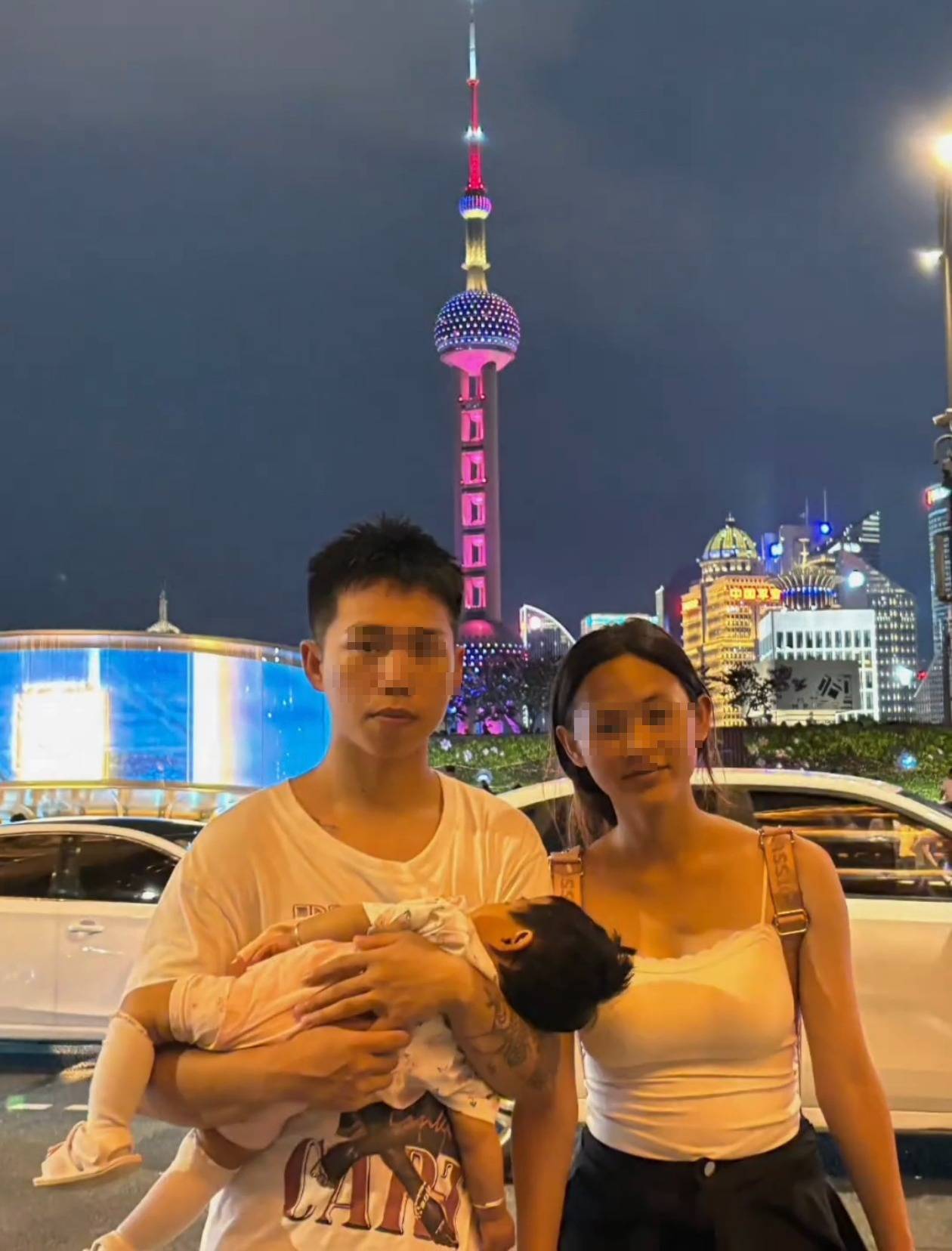 奶奶在哭<strong></p>
<p>抹茶交易所如何加杠杆</strong>，宝宝在笑！40天女婴重病，00后父亲割肝救女，术后这一幕让网友泪奔