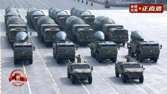 不装了<strong></p>
<p>抹茶交易所杠杆多少</strong>！一口气看完九三大阅兵武器装备！谁说我们一个也不认识？