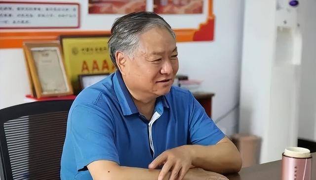 时隔三天<strong></p>
<p>交易所大概多长时间到账</strong>，泰安市政协两人先后官宣被查