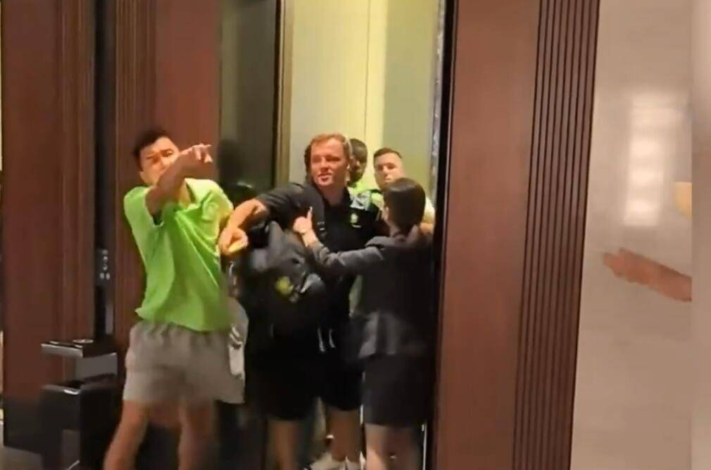 王刚赛前发布会致歉国安球迷：<strong></p>
<p>抹茶交易所资质</strong>我个人赛后做了极不理智的行为