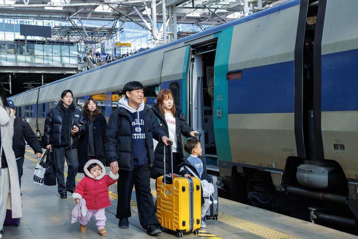 韩国人口萎缩<strong></p>
<p>抹茶交易所大陆</strong>，中小学班级人数为何不减反增?
