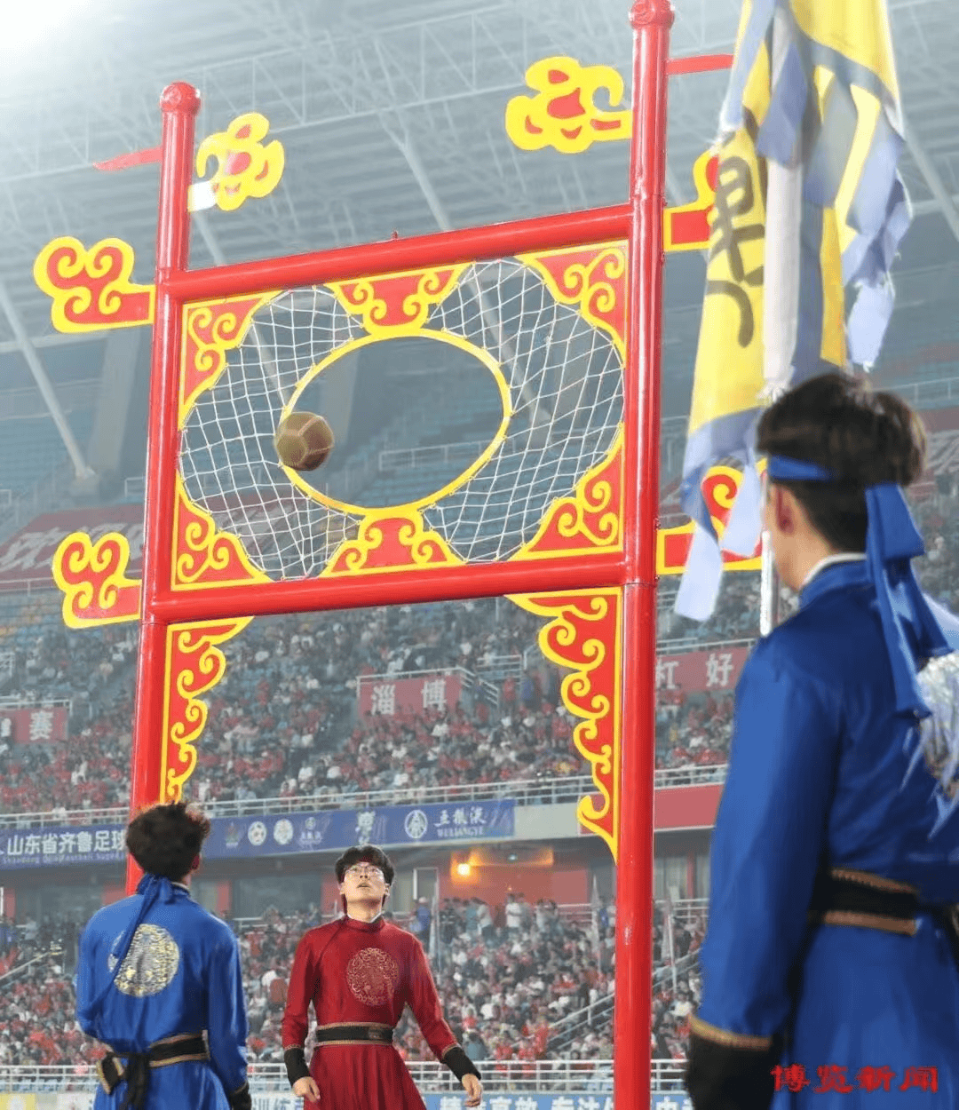 省级“苏超式”足球联赛持续扩容<strong></p>
<p>官方抹茶交易所app下载</strong>，多地创下现场观赛人数纪录