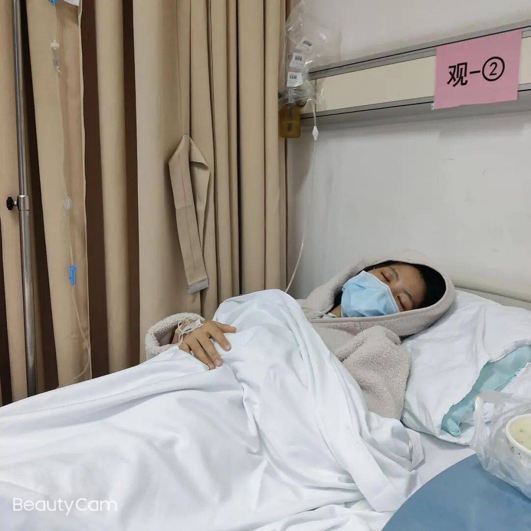 女护士结婚半年发烧头痛<strong></p>
<p>抹茶交易所最低交易金额</strong>，诊治12天才确诊“脑脊髓炎”致丧失劳动能力，鉴定：两家三甲医院因未及早诊断病情，应承担责任