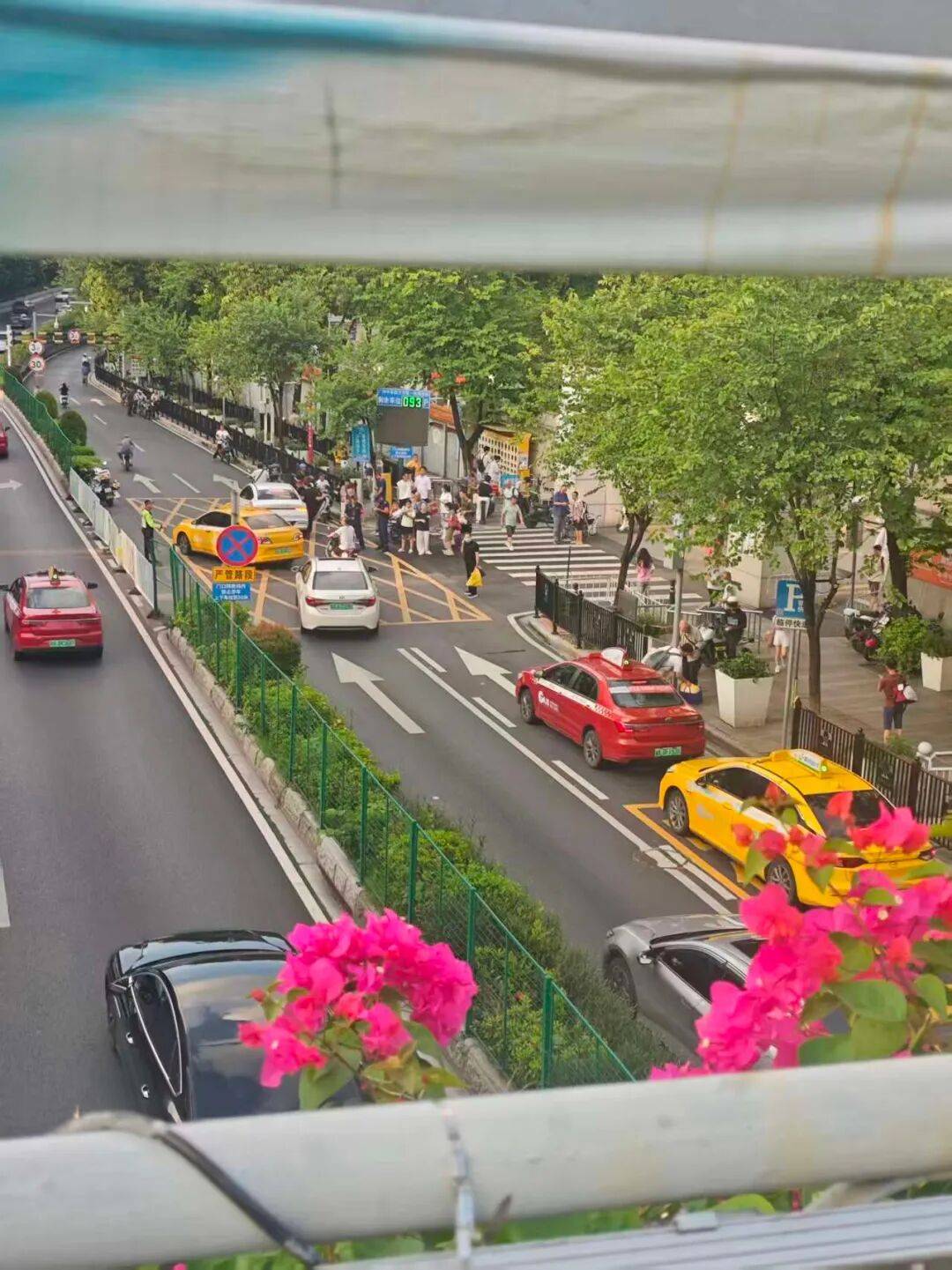 广州一医院发生伤医事件<strong></p>
<p>抹茶交易所最低交易金额</strong>，参与抢救医生发声：他受伤很重，行凶者已被抓捕