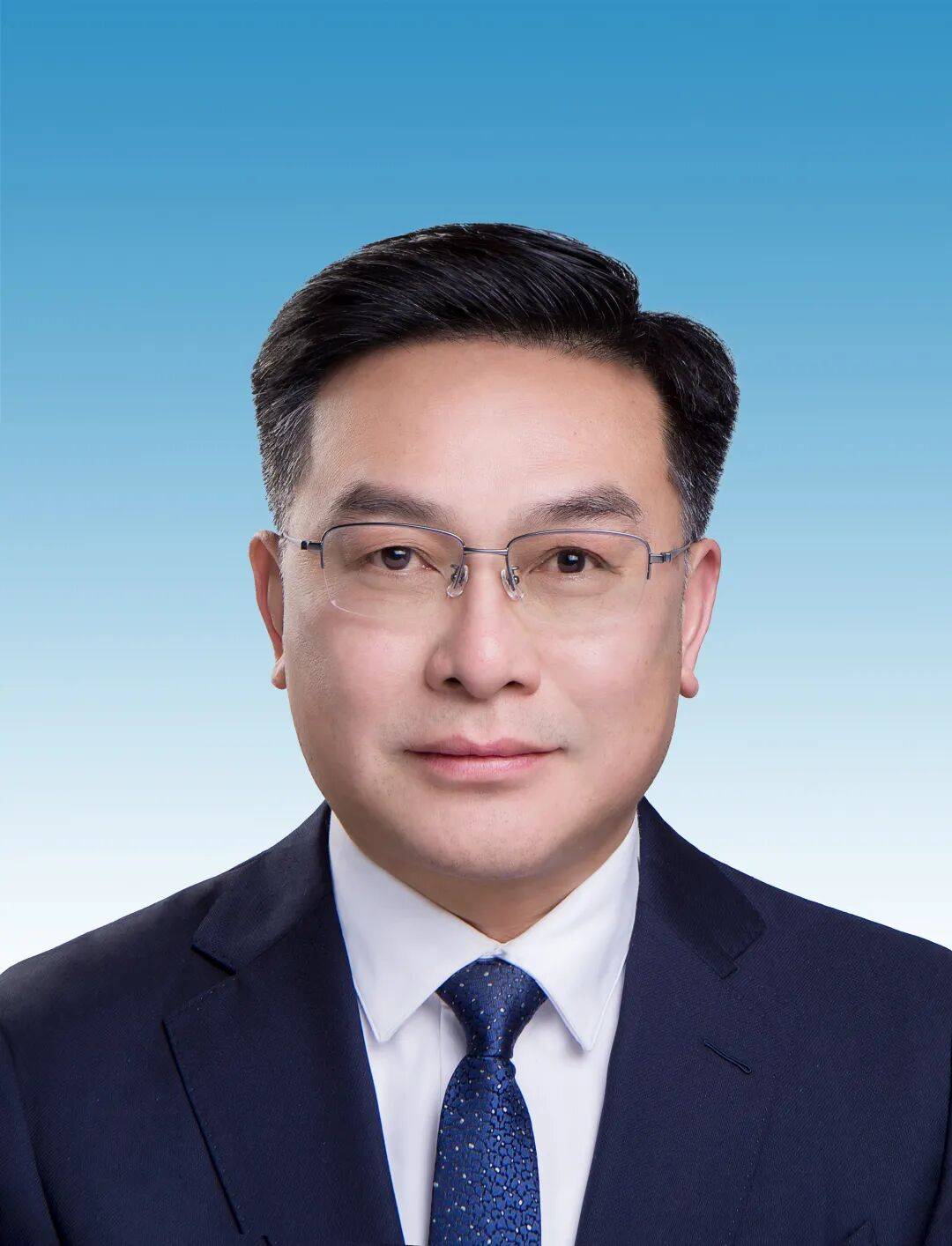 中央巡视结束<strong></p>
<p>交易所app创始人</strong>，贵阳市委副书记黄波落马