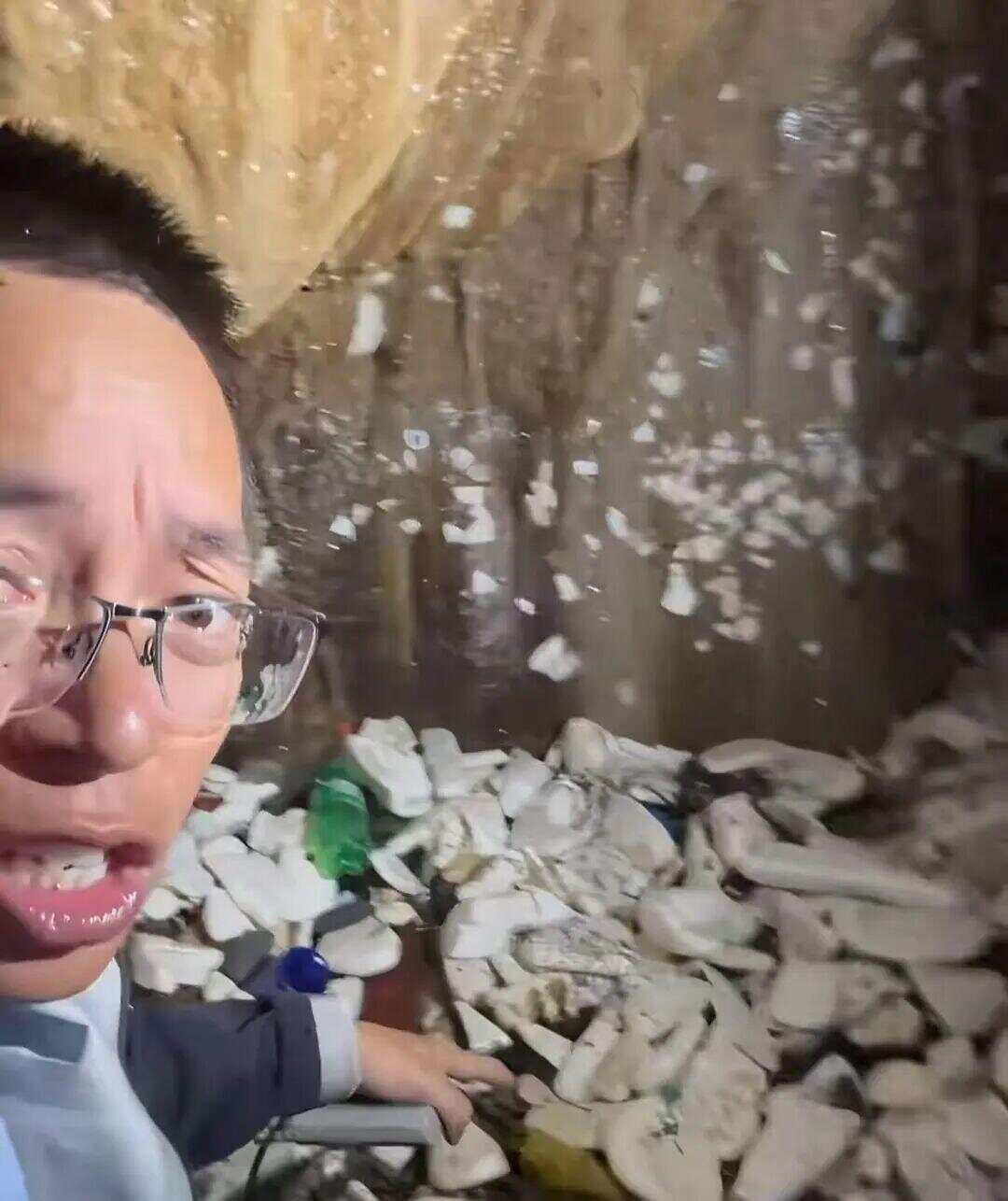 网友曝光溶洞垃圾成山、粪便满地<strong></p>
<p>抹茶交易所</strong>，“至少十层楼高”！官方通报