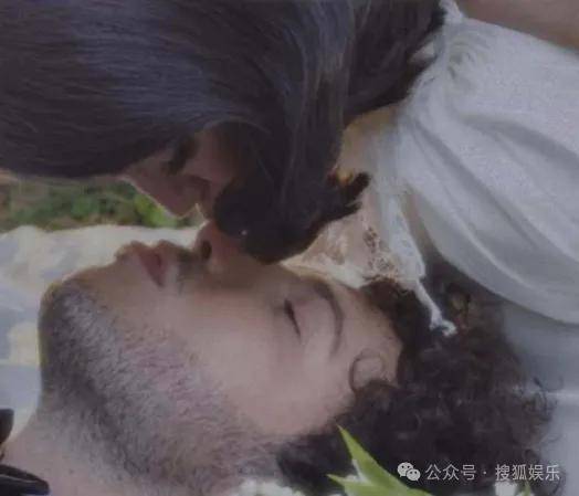 无意还是戏精？她办婚礼<strong></p>
<p>抹茶交易所中国下载</strong>，分手多年的他隔空说“我愿意”？