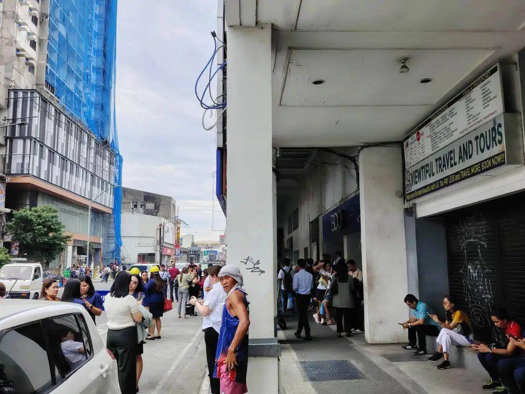 在菲华人亲历7.6级强震：震感强烈<strong></p>
<p>如何买币</strong>，有女生被吓哭｜鱼眼·热点