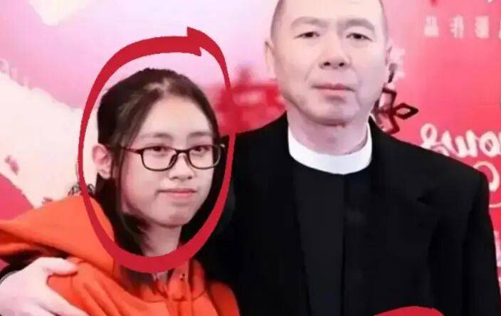 考古|冯小刚带女儿去陈思诚工作室！开个人账号还读影视专业<strong></p>
<p>如何买币</strong>，她也要“女承父业”吗？