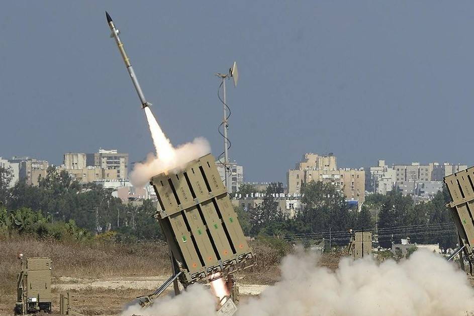 沙特豪掷30亿美元<strong></p>
<p>海外版下载链接</strong>，购买“彩虹-7”隐身无人机，沙特终于找到自保出路？