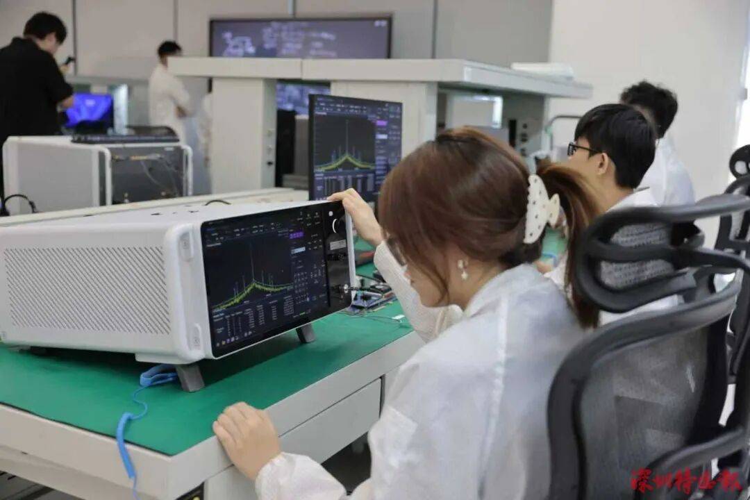 突破封锁<strong></p>
<p>海外版下载链接</strong>！国产！！可满足3-5nm芯片需求！！！