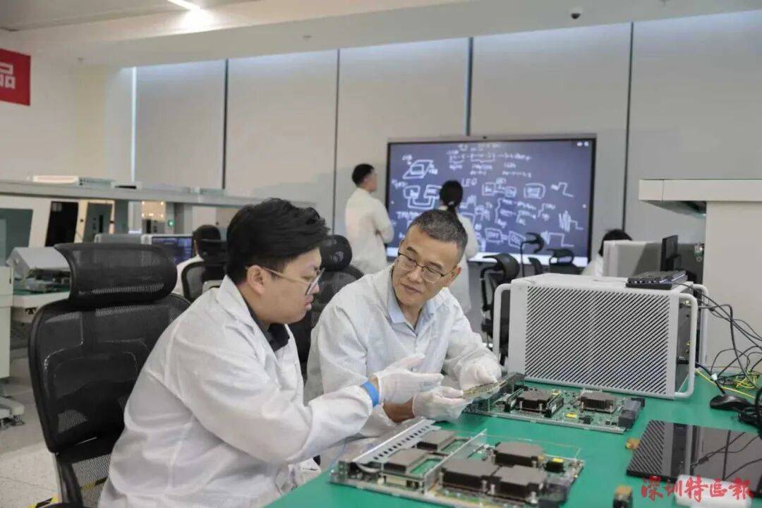 突破封锁<strong></p>
<p>海外版下载链接</strong>！国产！！可满足3-5nm芯片需求！！！