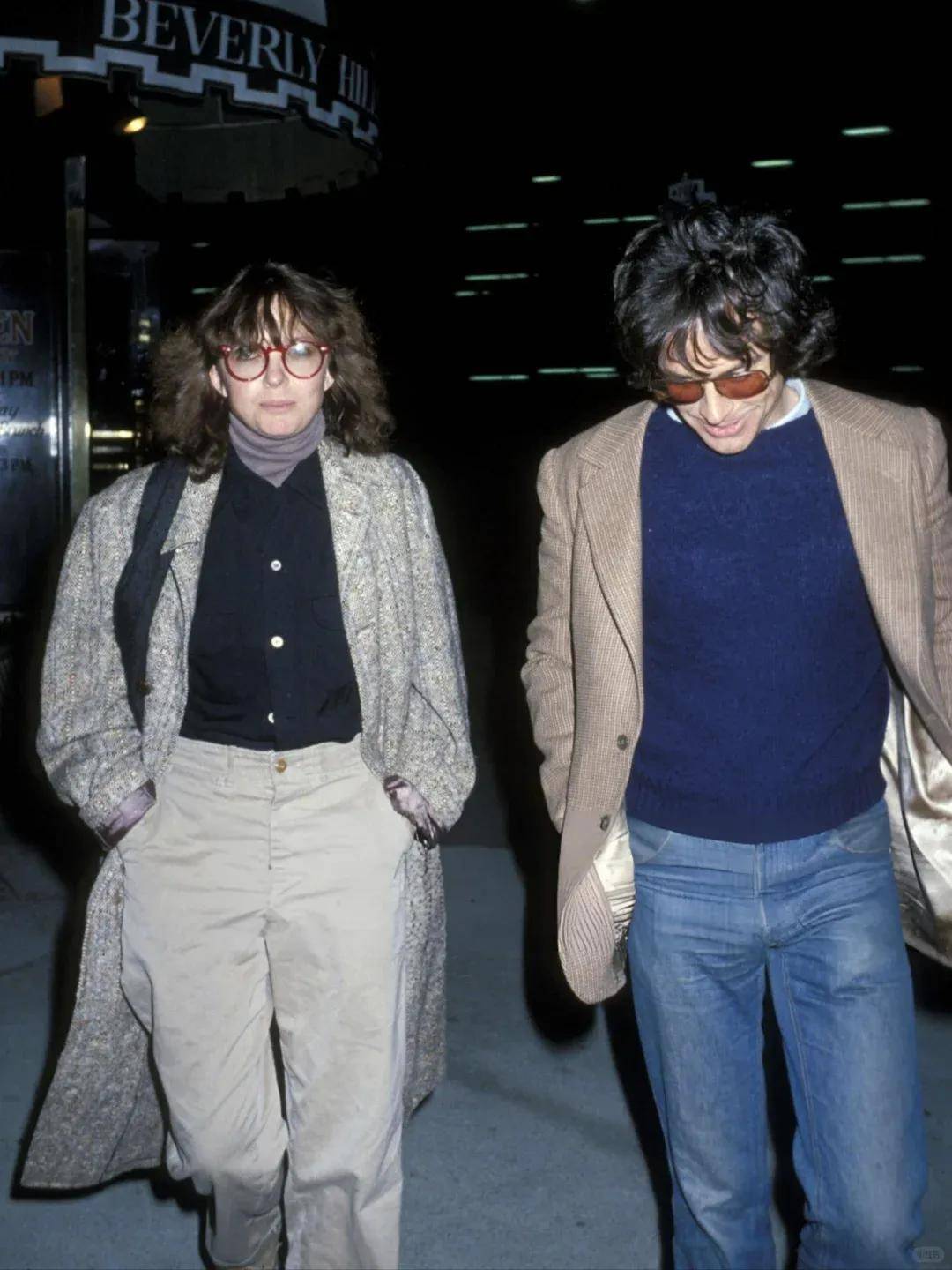 79岁奥斯卡影后离世<strong></p>
<p>海外版下载链接</strong>,她是男神收割机,松弛中性风穿搭鼻祖