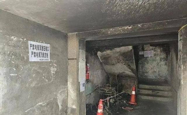 仅仅30秒<strong></p>
<p>抹茶交易所怎么转成人民币</strong>，男子全身烧伤90%！别再这样充电！