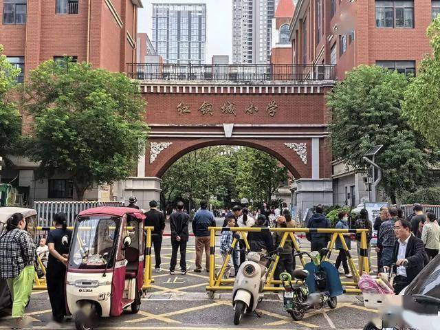 武汉多个小区接连宣布：免费对外开放<strong></p>
<p>抹茶交易所注册</strong>！