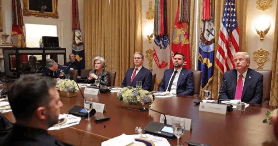 泽连斯基希望结束冲突<strong></p>
<p>东方雨虹股票</strong>,但俄军攻势依旧持续