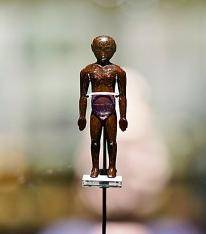 【晒晒咱的镇馆之宝 】汉代名医是这样练成的<strong></p>
<p>东方雨虹股票</strong>!