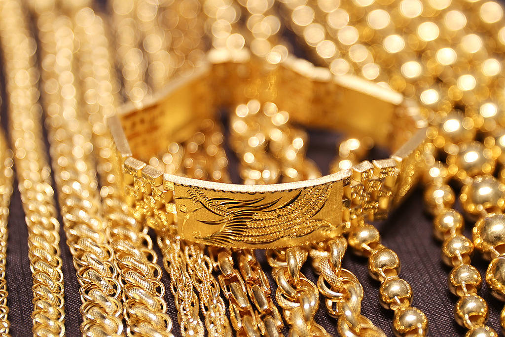 黄金价格大跳水<strong></p>
<p>东方雨虹股票</strong>,市场追逐的“确定性”被动摇