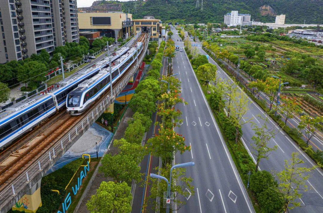 霜降至<strong></p>
<p>东方雨虹股票</strong>,气温会有反转吗?