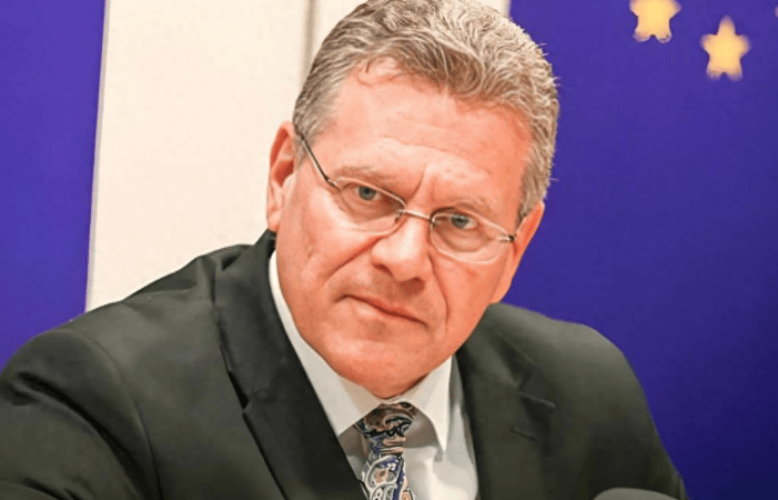 死不悔改?中荷还是没谈拢!荷兰拒绝归还治理权<strong></p>
<p>股票在线看盘</strong>,“最大输家”诞生,26国一起请中方高抬贵手