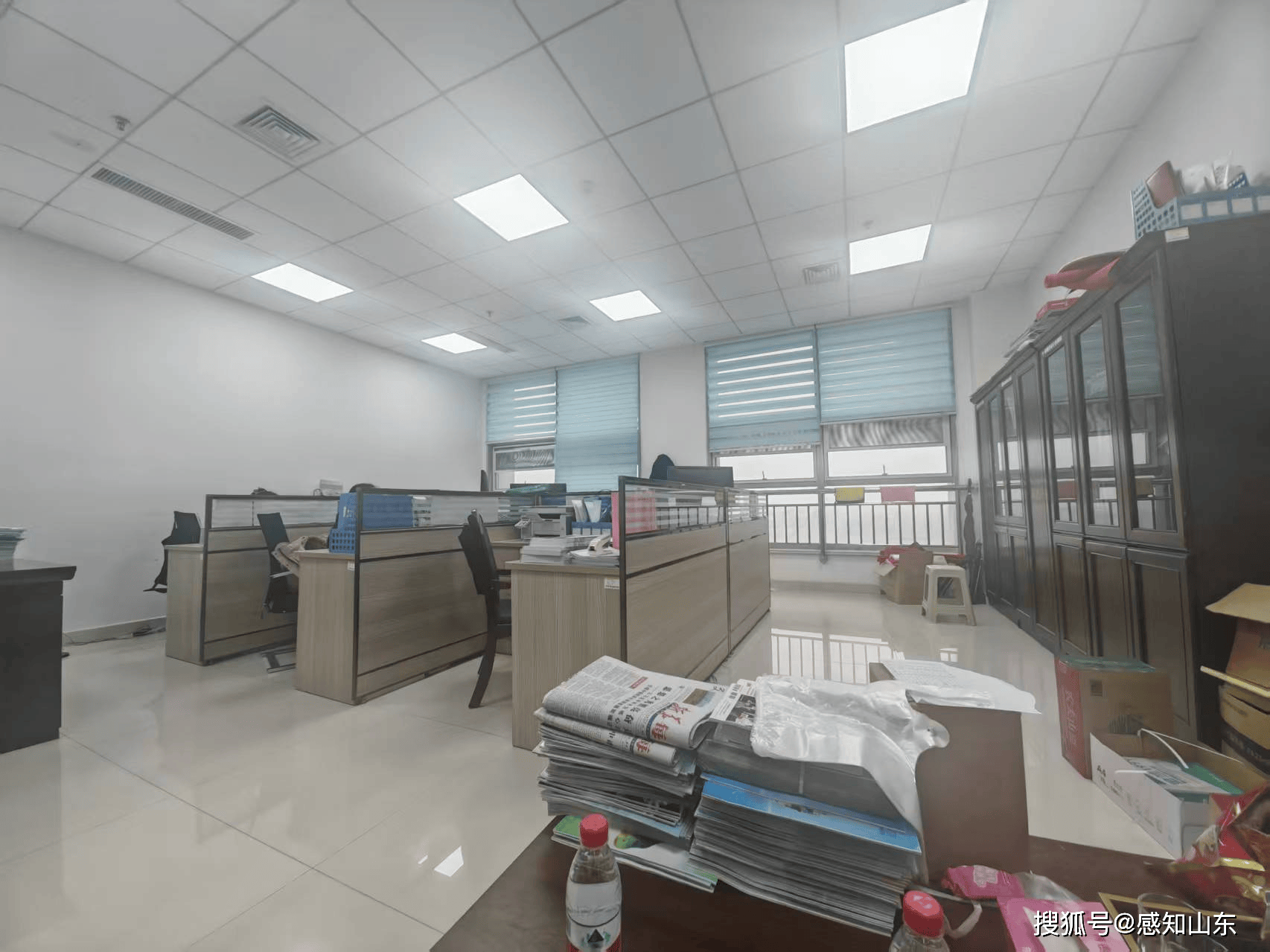 山东东营市一镇政府大楼过于“气派”被质疑超标准<strong></p>
<p>股票在线看盘</strong>,镇政府回应:非自建,只租7层