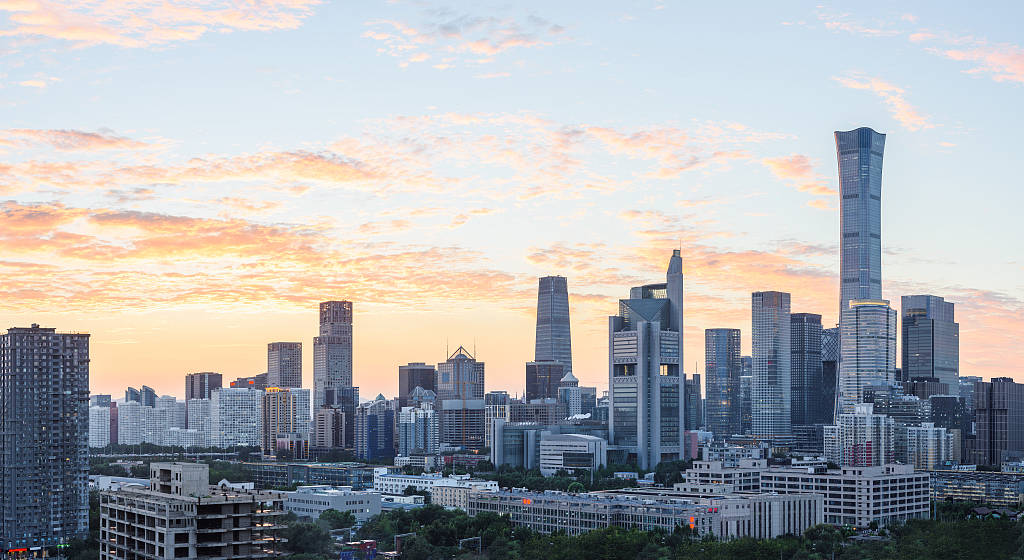 全国房价跌回2016年致居民财富缩水近40万亿<strong></p>
<p>恒生电子股票</strong>，中央财办原副主任：调控思路要尽快转向，应该“支持房价上涨”！