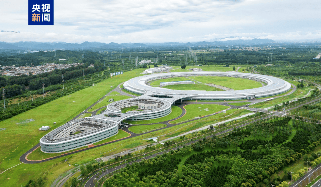 比太阳亮万亿倍<strong></p>
<p>指南针股票</strong>!高能同步辐射光源通过工艺验收