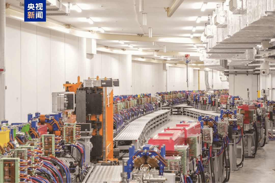 比太阳亮万亿倍<strong></p>
<p>指南针股票</strong>!高能同步辐射光源通过工艺验收