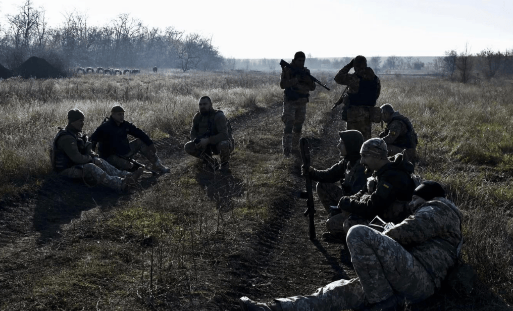 树倒猢狲散<strong></p>
<p>赣锋锂业股票</strong>,乌克兰士兵纷纷缴械投降,泽连斯基还得再丢一座城?