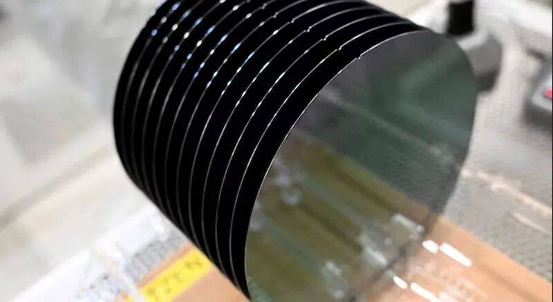 金灿荣：荷兰没有服软迹象<strong></p>
<p>中国中铁股票</strong>，中国要打到完全胜利！