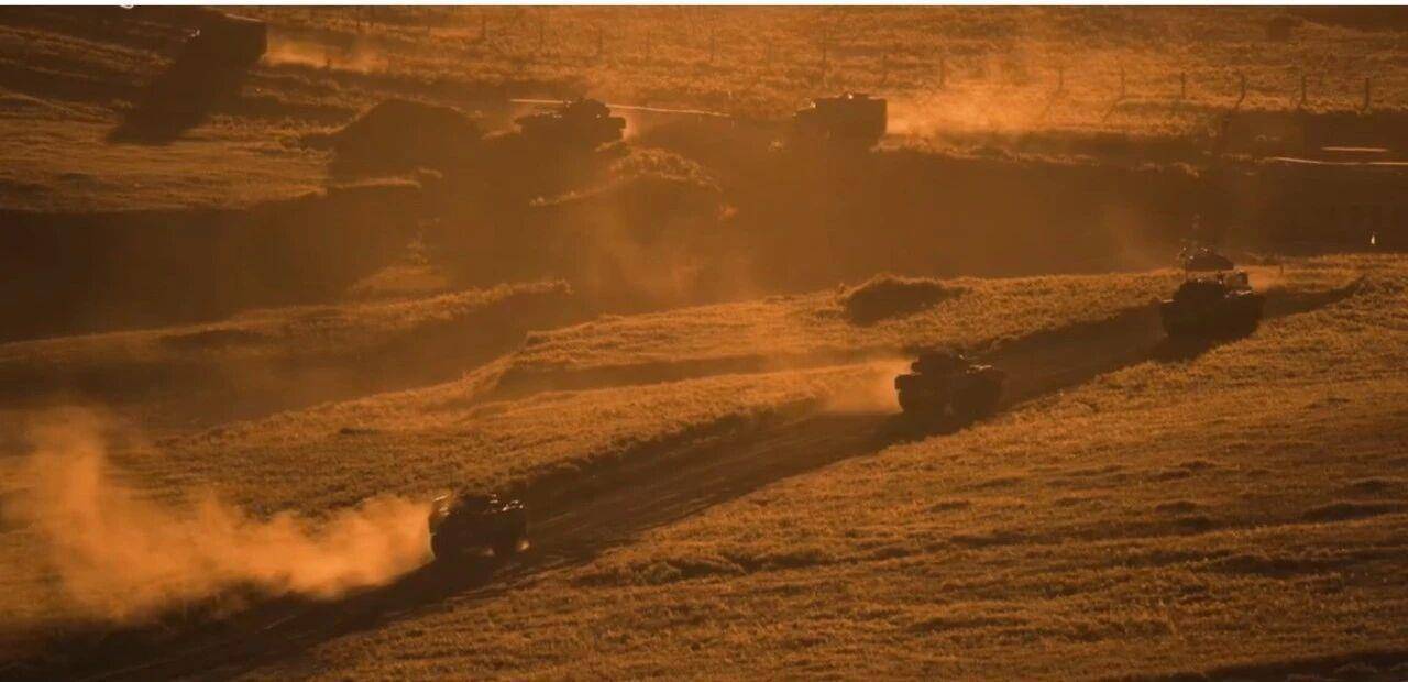 大场面！机器狗、无人机开路<strong></p>
<p>中国中铁股票</strong>，实兵对抗演练画面公布