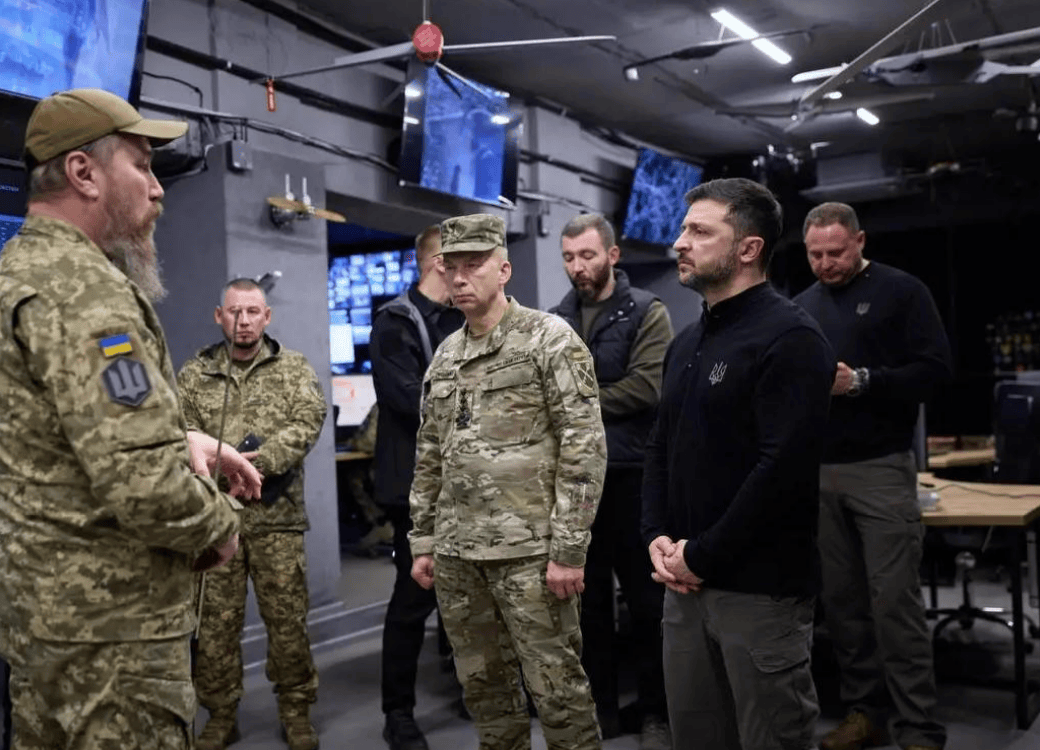 泽连斯基谎言碎了一地<strong></p>
<p>吉视传媒股票</strong>，乌军认清事实承认红军城败了，血战到底只为美国？